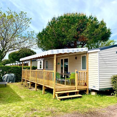 Mobil Home Excellence 6 Personnes Au Camping Mer Et Soleil, Saint George D'Oleron New Translation Exteriér fotografie